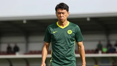 Marumo Gallants refuse to panic over coach Phuti Mohafe's future despite a 0-2 loss to Sundowns, with the club backing...