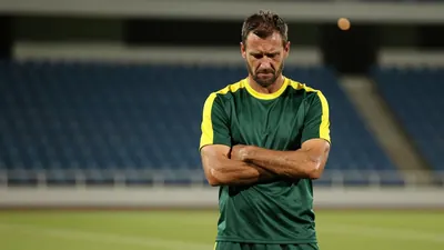 Mamelodi Sundowns secured a 2-0 victory over Marumo Gallants at Loftus Versveld Stadium, with goals from Khoza and Mailula
